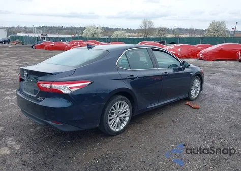 2020 Toyota Camry Xle Hybrid из США, поврежденный, VIN 4T1F31AK9LU522013